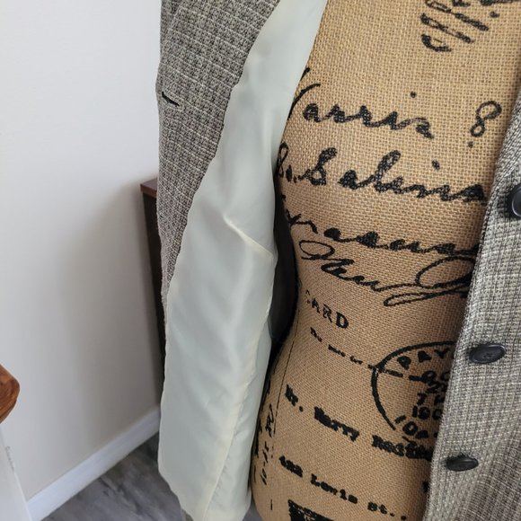 Donna Nicole Blazer - Picture 6 of 8